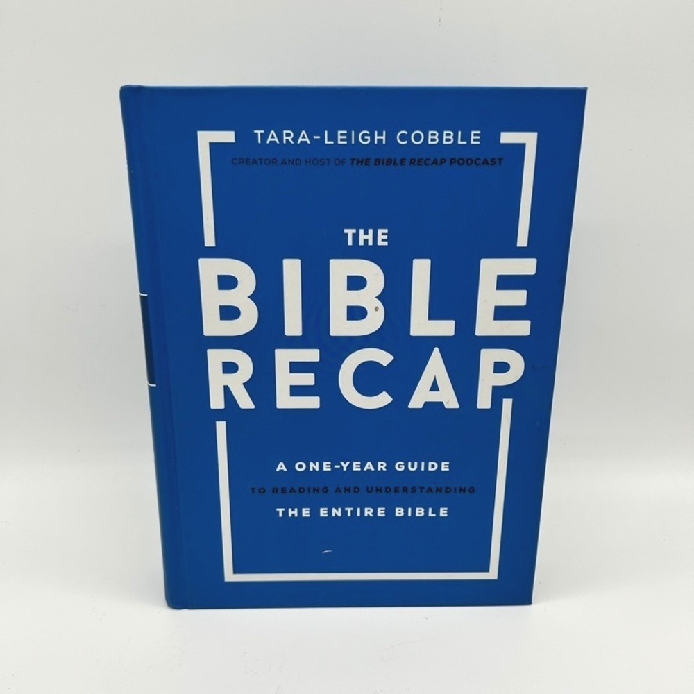 The Bible Recap Tara-Leigh Cobble Hardcover One-Year Guide‎ Blue Book